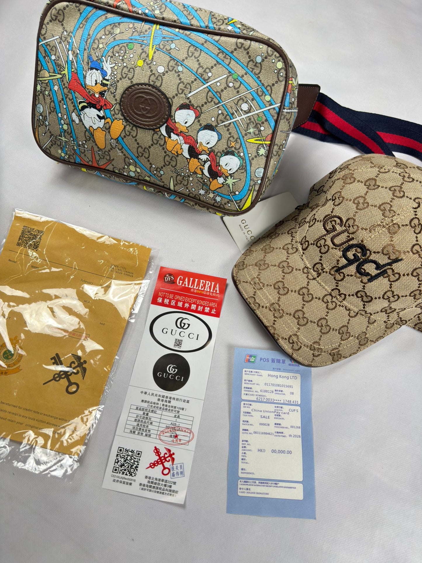 Pack Bolso de mano + gorra gucci beige