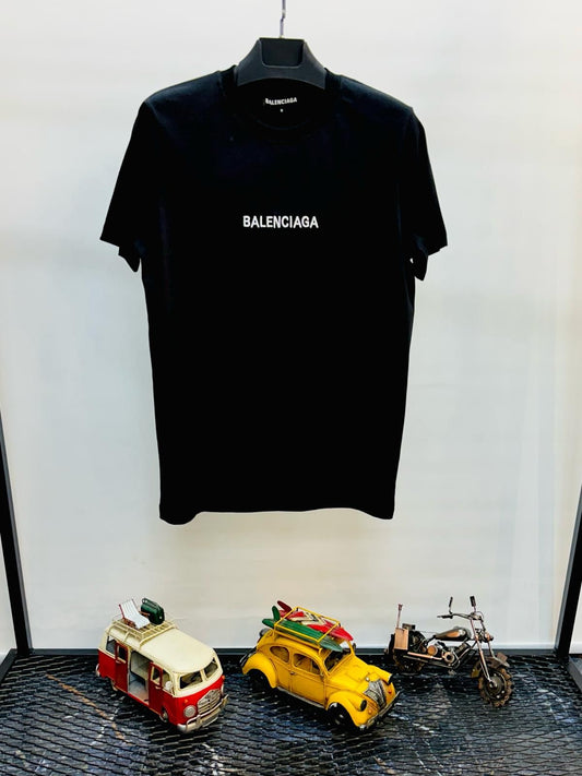 Camiseta balenciaga negro logo blanco