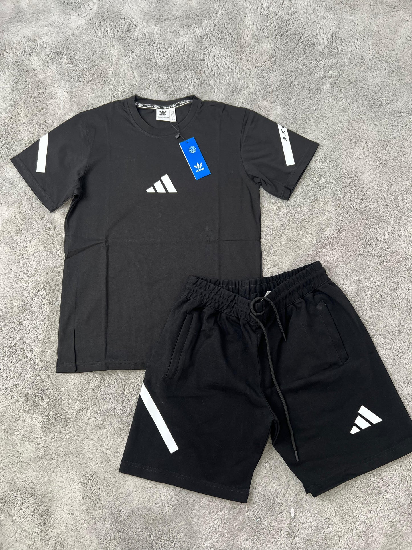 Conjunto corto Adidas negro logo blanco