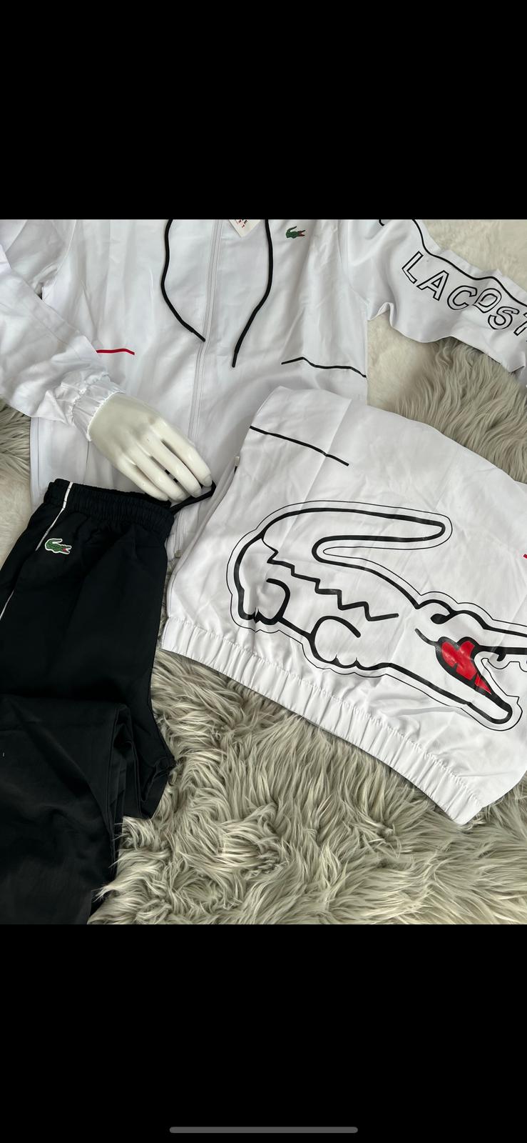 Chandal Lacoste blanco logo grande en espalda