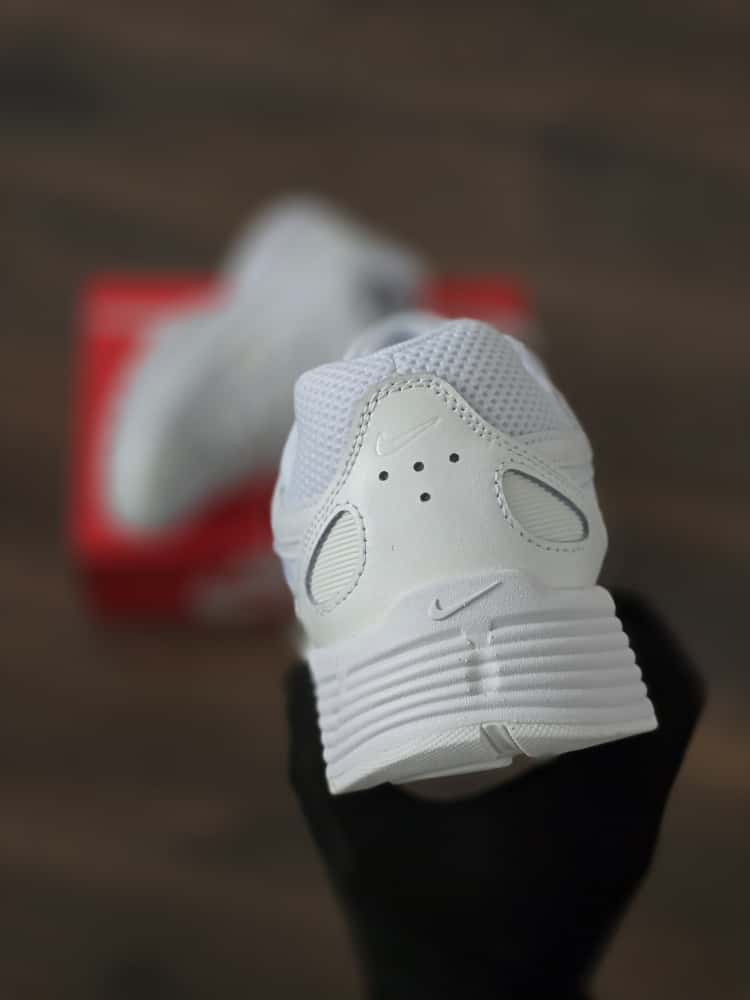 Nike p-6000 blanca