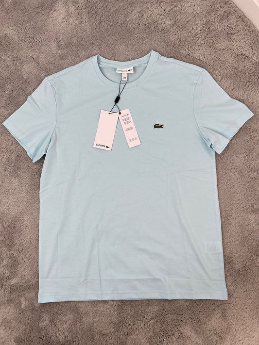 CAMISETA LACOSTE AZULL CIELO LOGO VERDE