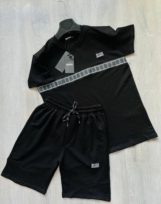 CONJUNTO HUGO BOSS negro detales grises logo blanco