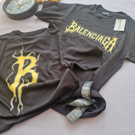 Camiseta balenciaga negra logo amarilllo
