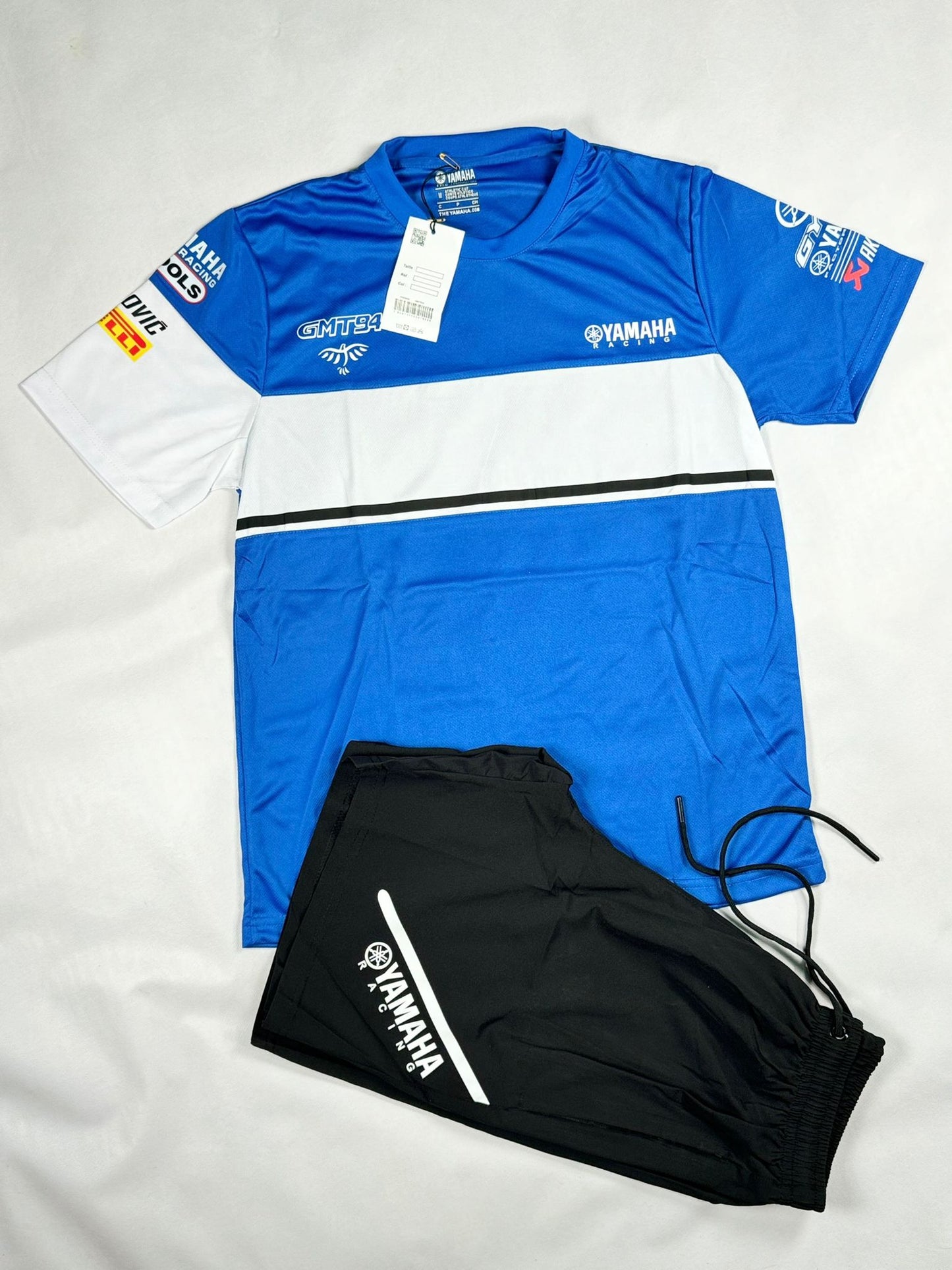 Conjunto Yamaha azul logo blanco detalles negros