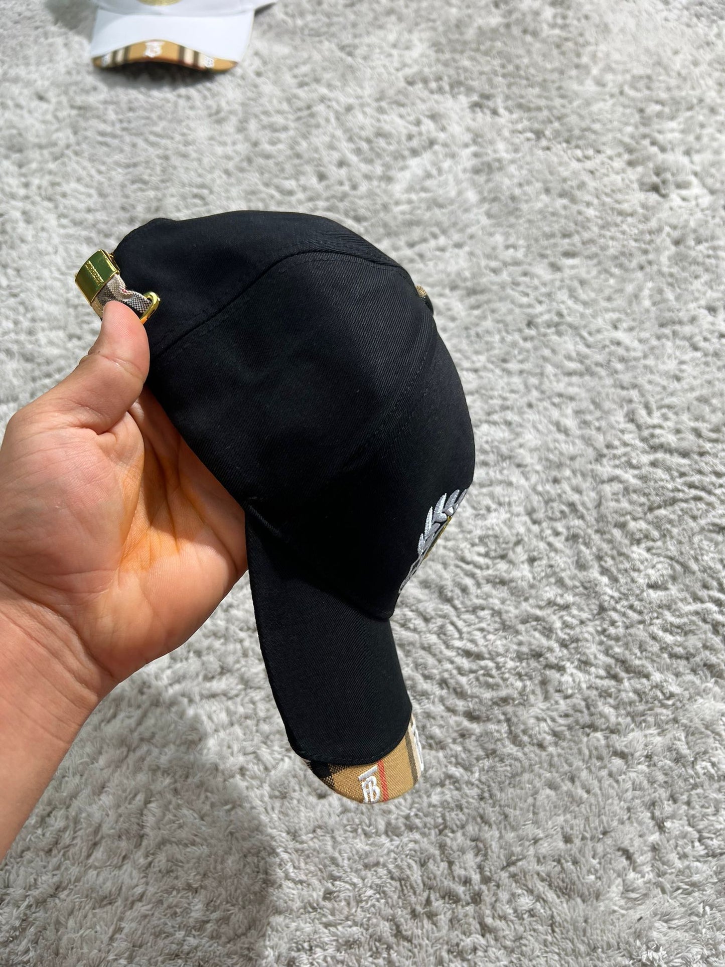 Gorra Burberry G5 negra