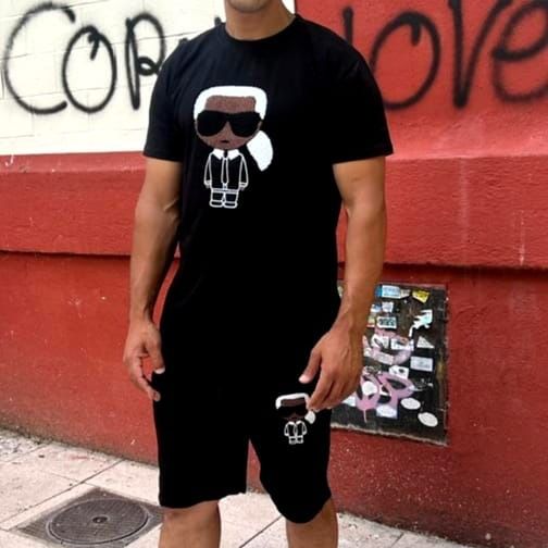 Conjunto Karl Lagerfeld negro logo en grande