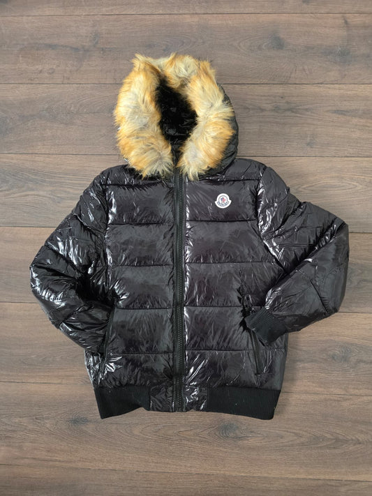 Abrigo moncler gorro negro