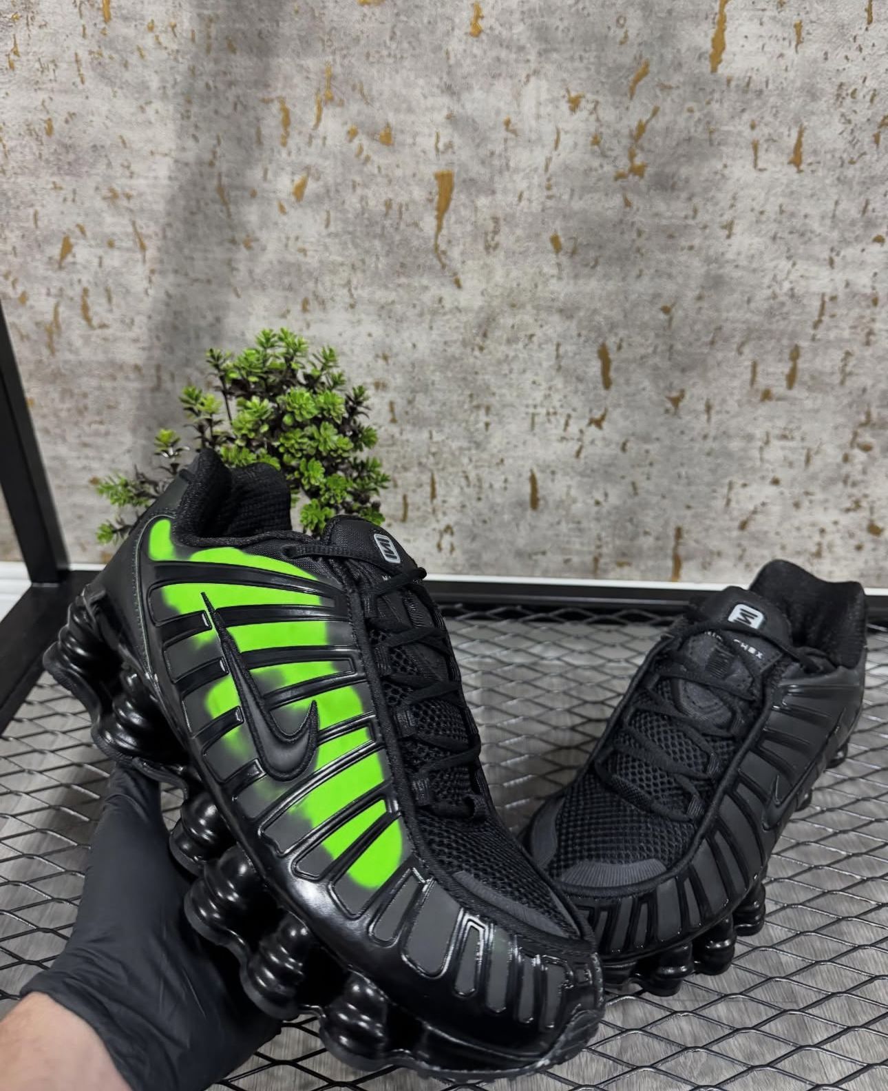 Shox negras camaleon verde