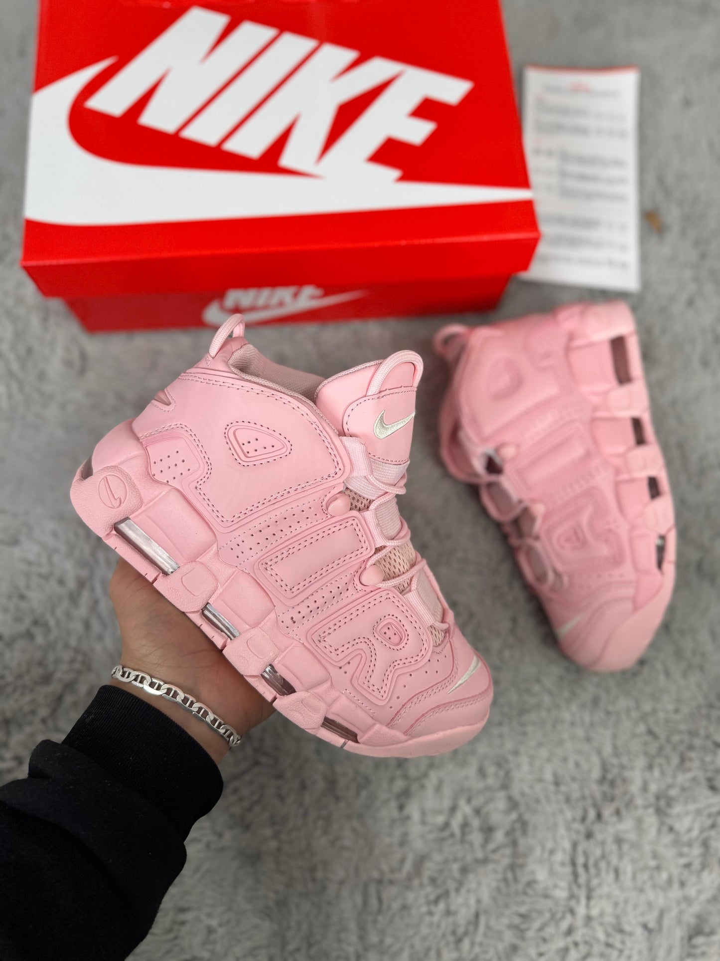 NIKE UPTEMPO ROSAS