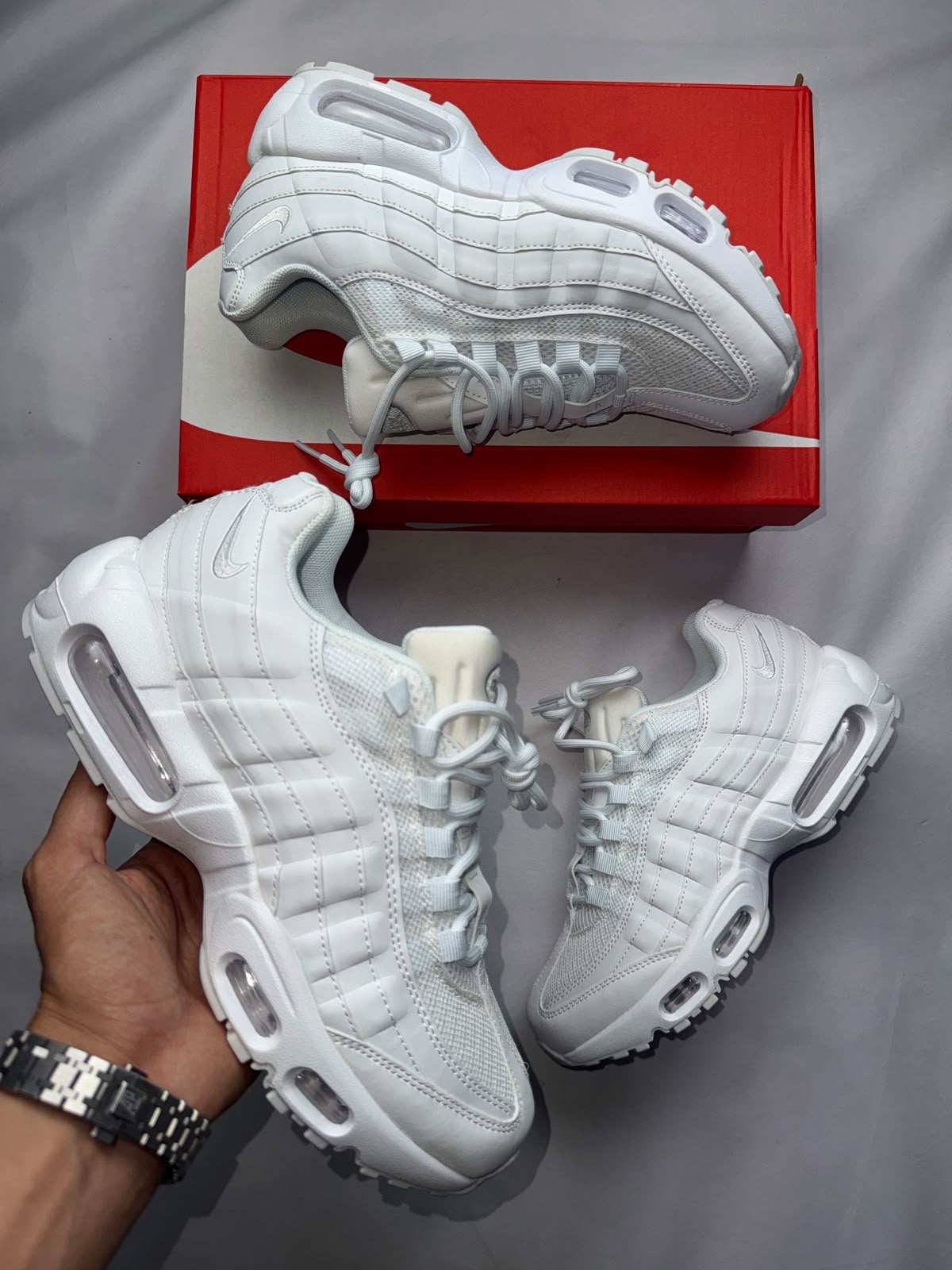 Air max 95 x Central Cee blancas