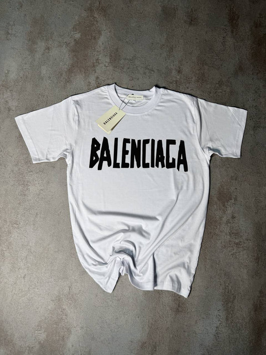 Camiseta Balenciaga blanco logo negro grande