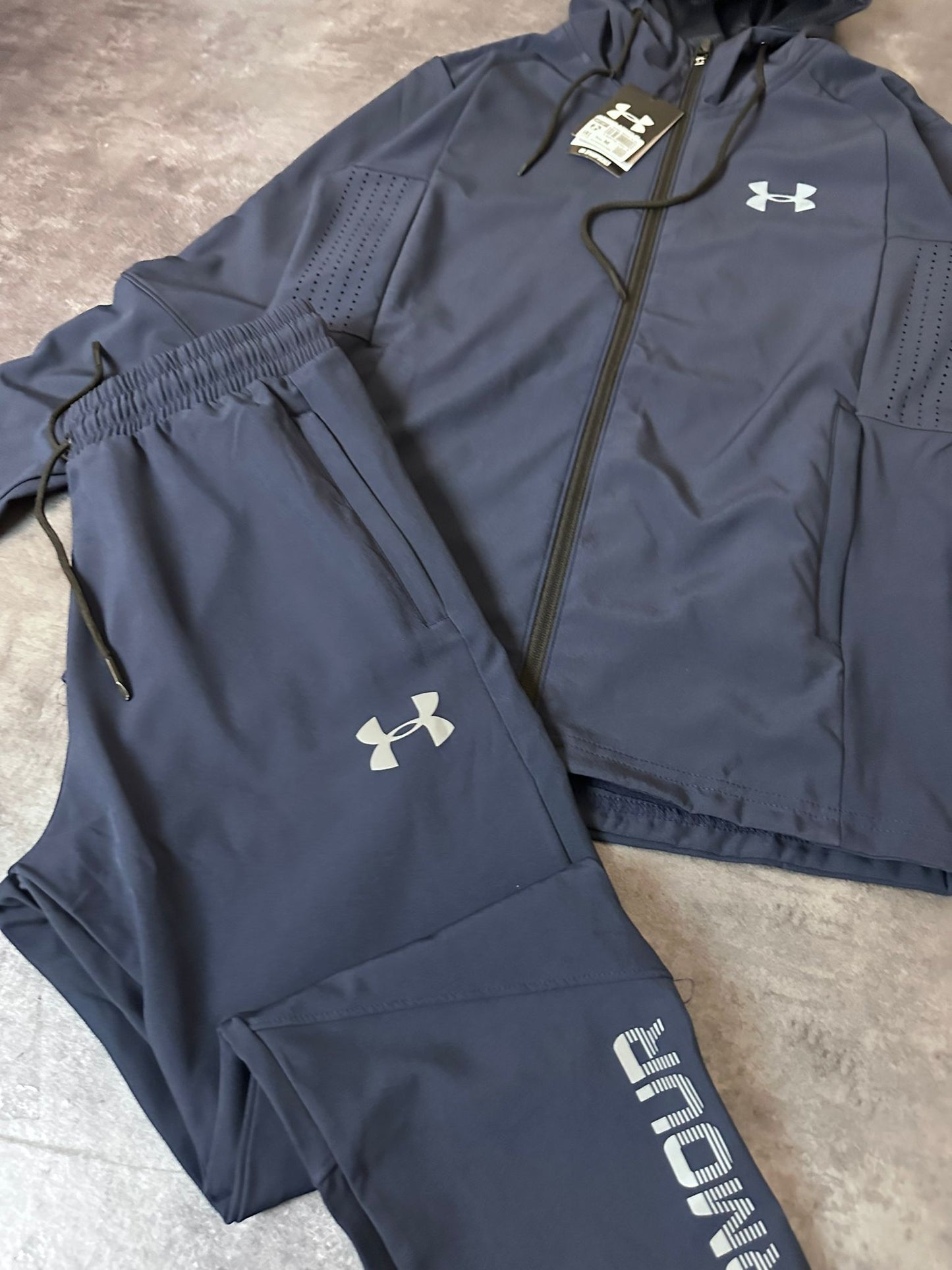 Chandal under armor azul marino