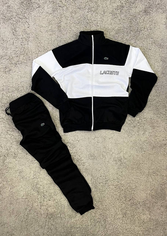 CHANDAL LACOSTE NEGRO Y BLANCO LOGO VERDE CREMALLERA BLANCA
