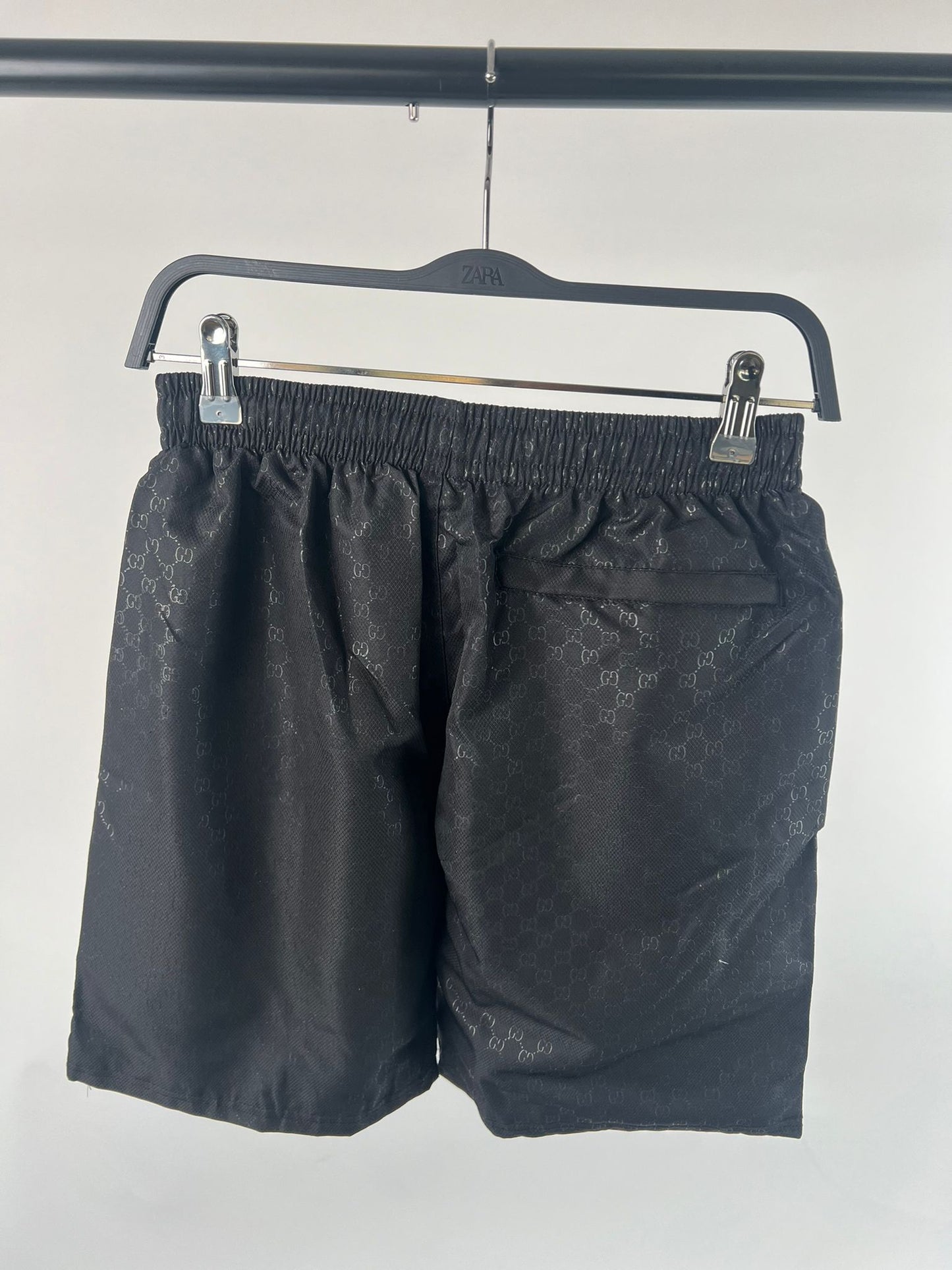 PANTALON CORTO NEGRO GUCCI