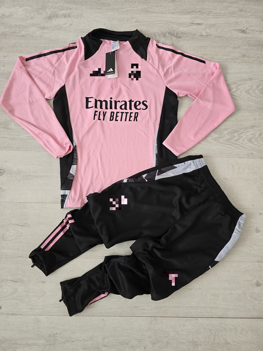 Chándal Real Madrid rosa