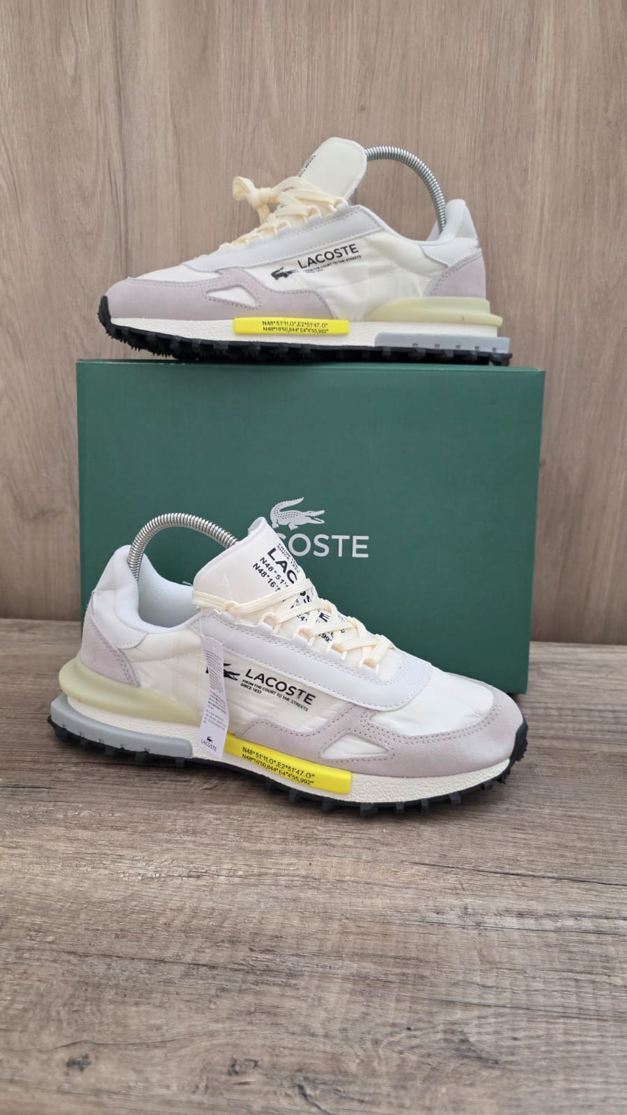 Lacoste blanca amarilla