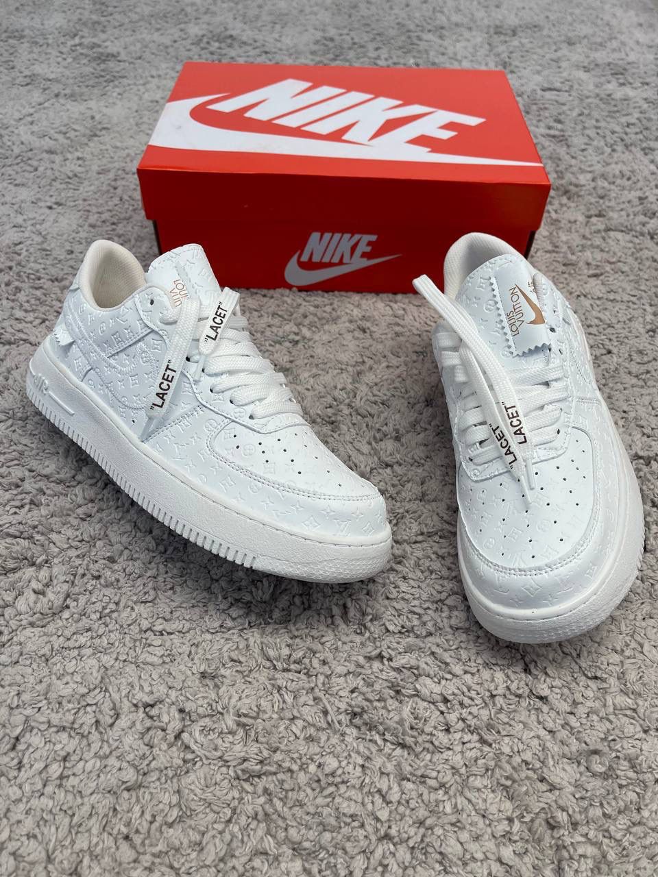 AIR FORCE LOUIS VUITON