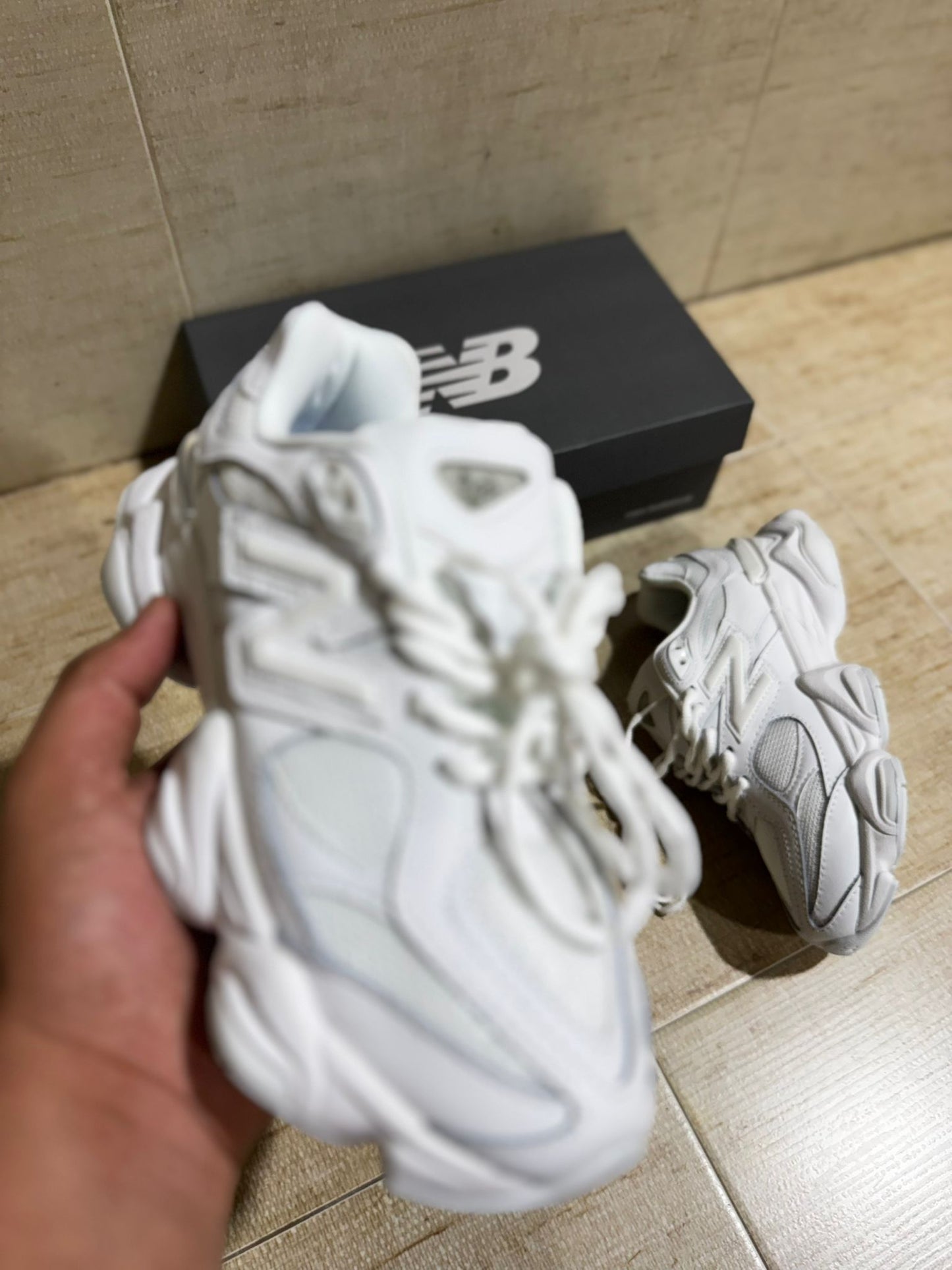 New Balance 9060 blancas