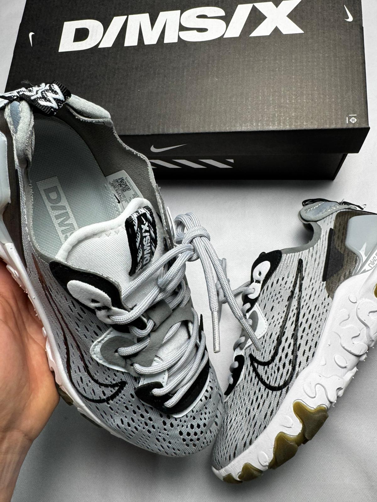 React vision grises logo negro detalles blancos