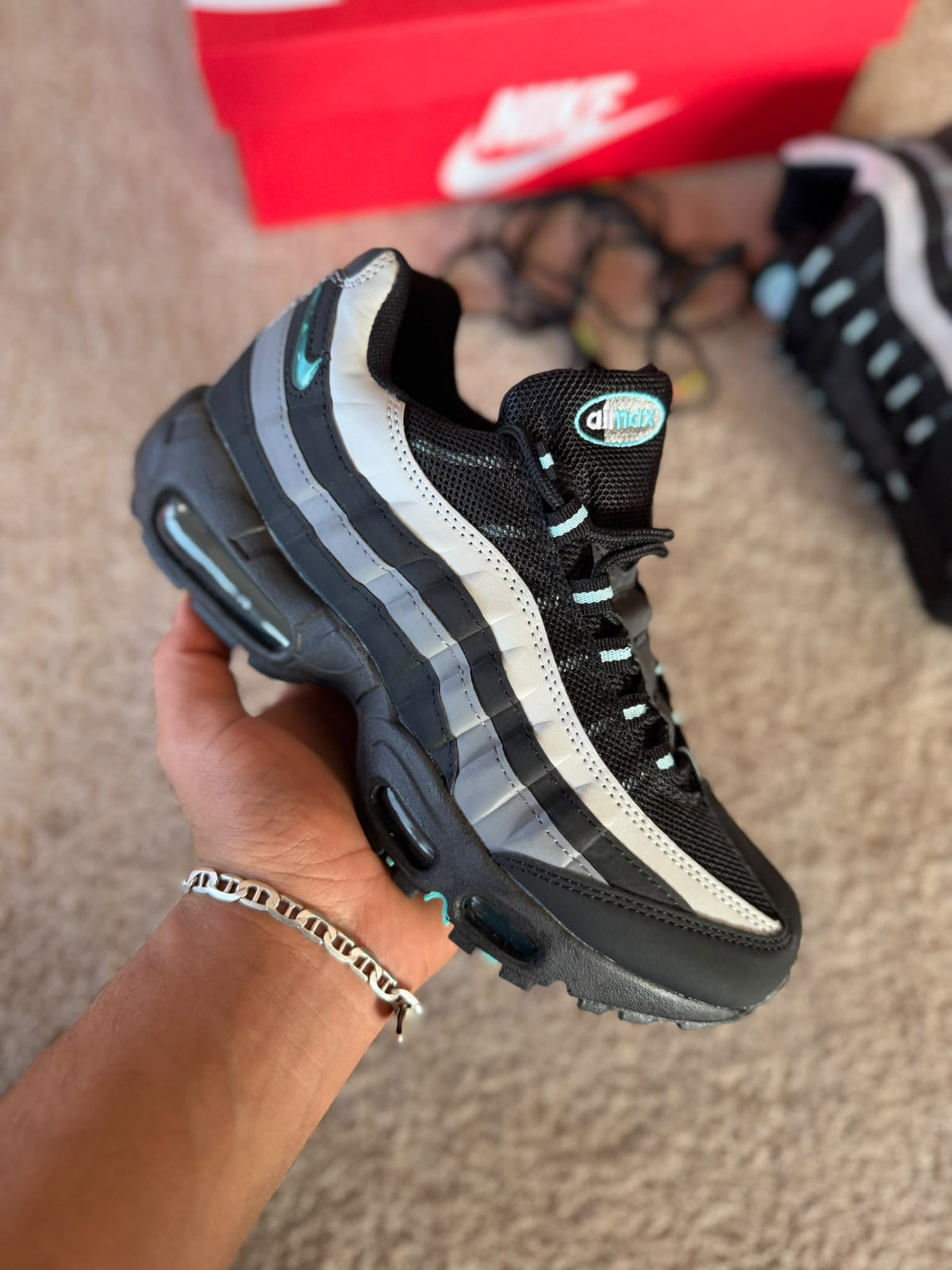 Air max 95 tricolor logo azul