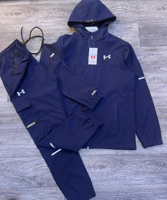 Chandal under armour azul marino logo blanco