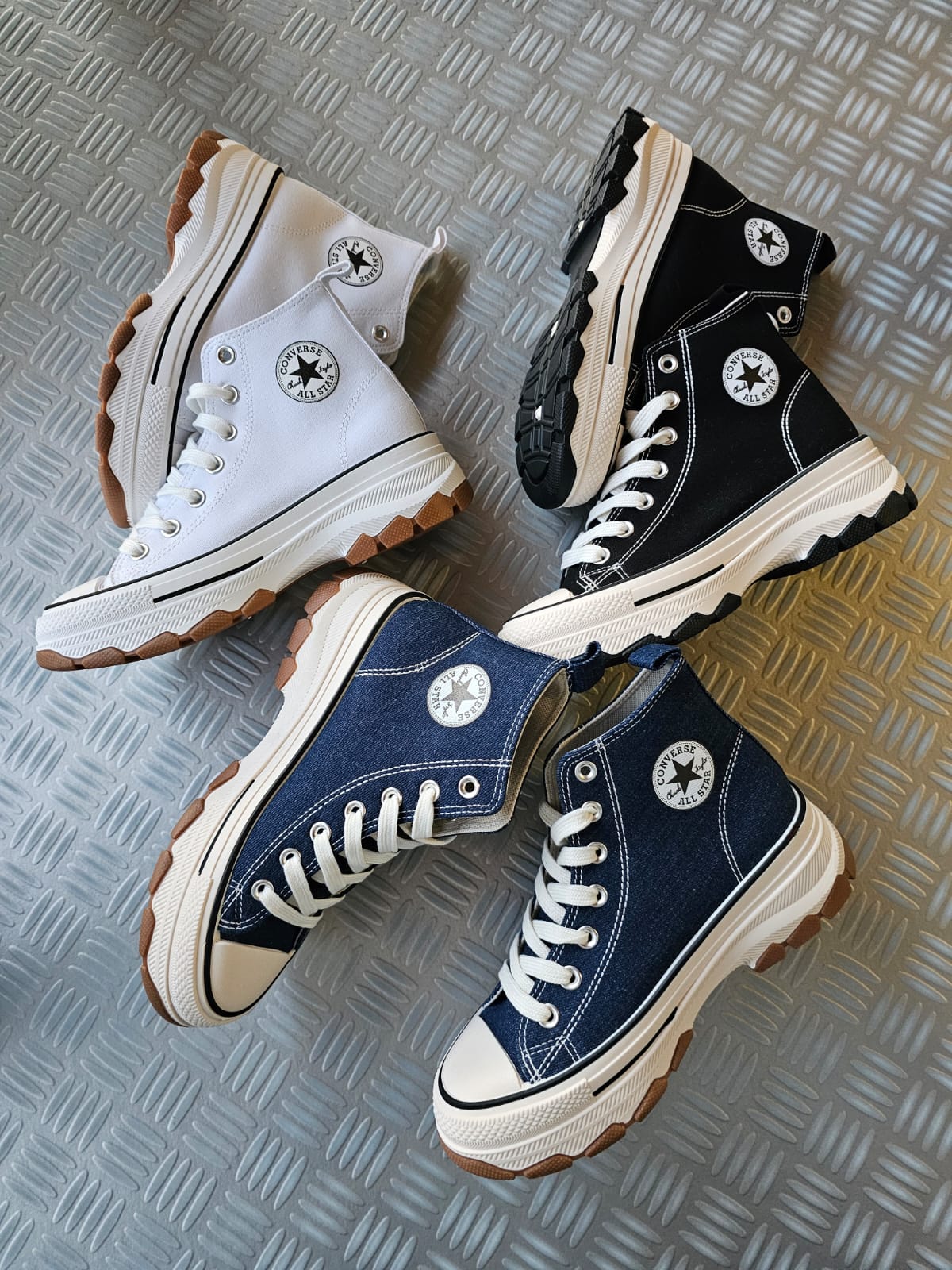 Convers new blanca