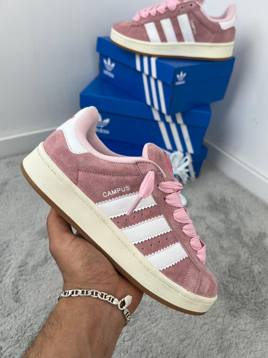 Adidas campus rosa logo blanco