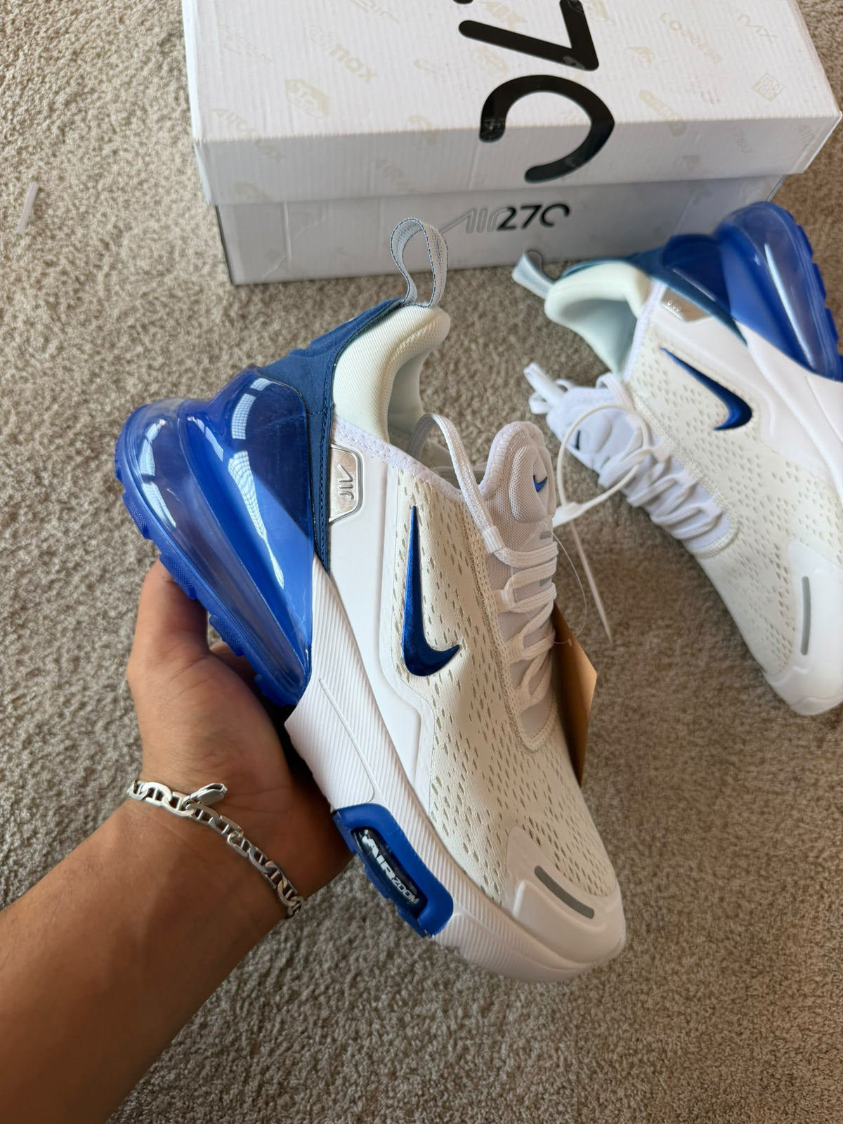 Air max 270 blanca logo azul