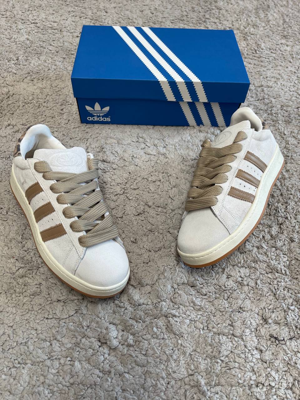 ADIDAS CAMPUS blanca y marrones leopardo