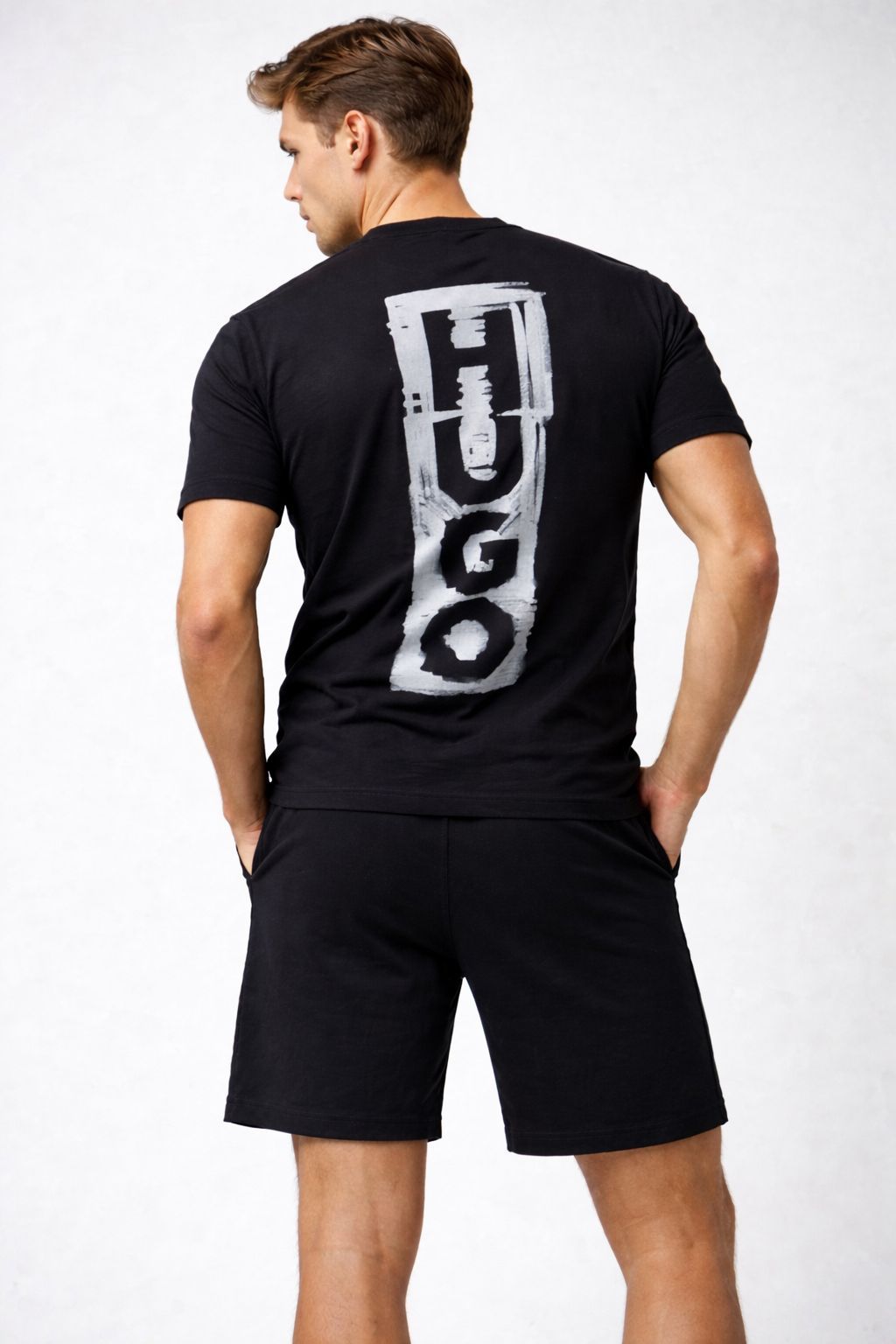 CONJUNTO HUGO BOSS negro detalles blancos