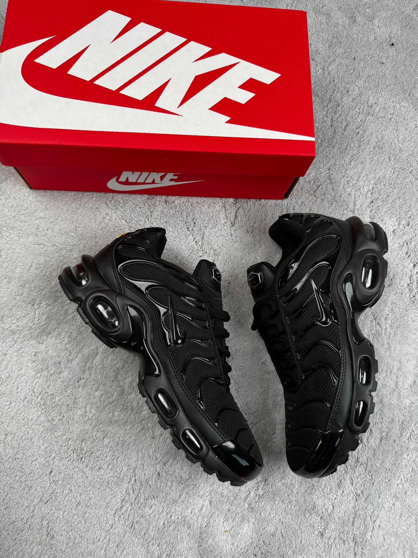 Nike tn negras