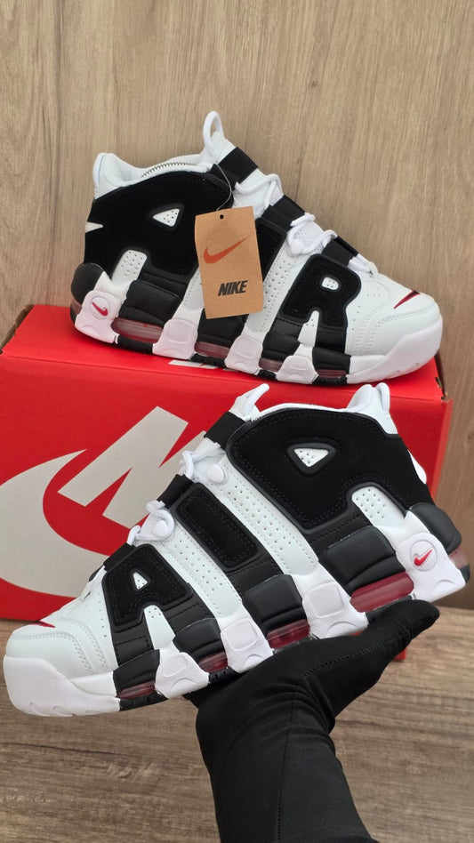 Uptempo blanca logo negro