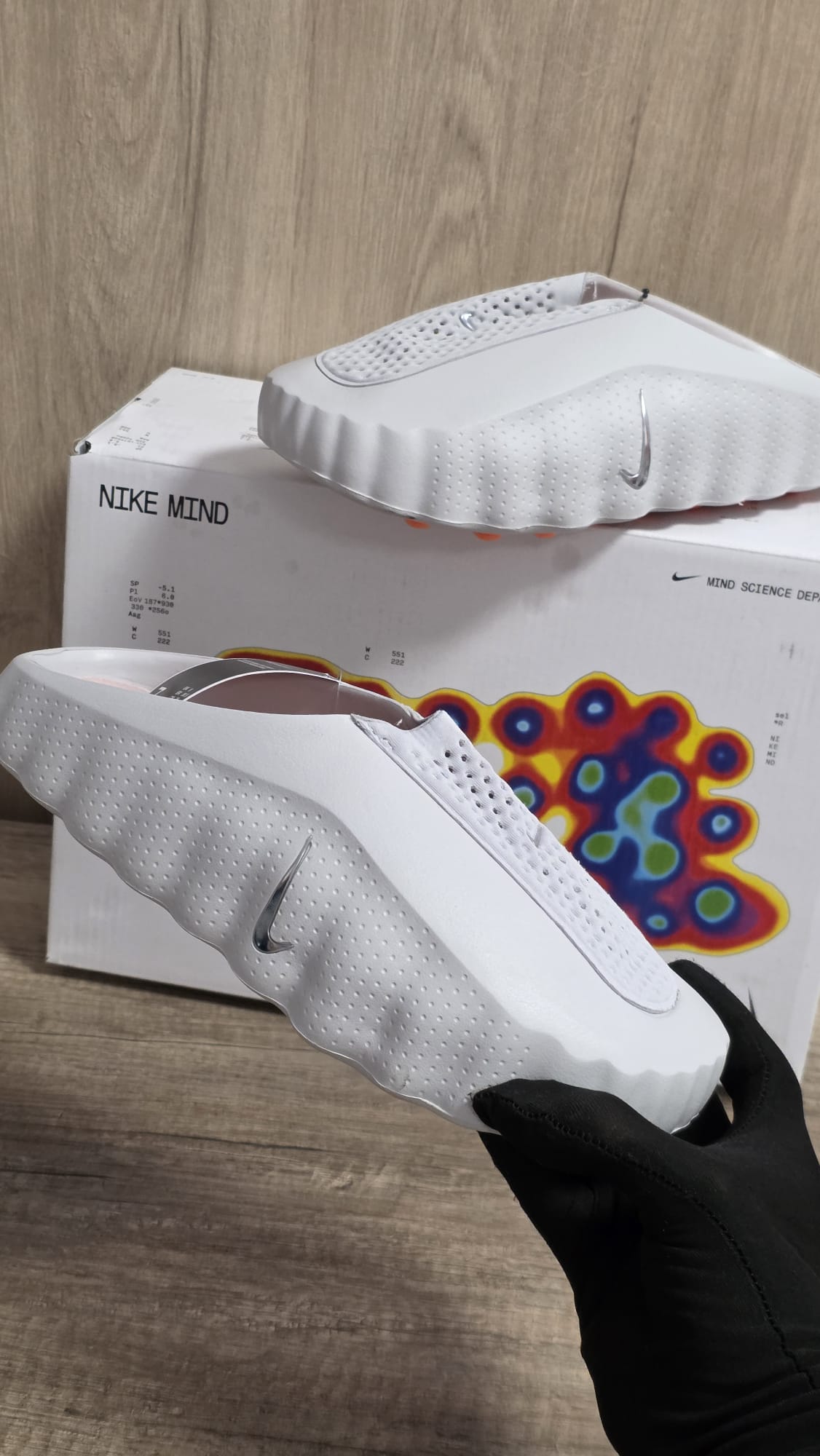 Chanclas Nike mind blancas