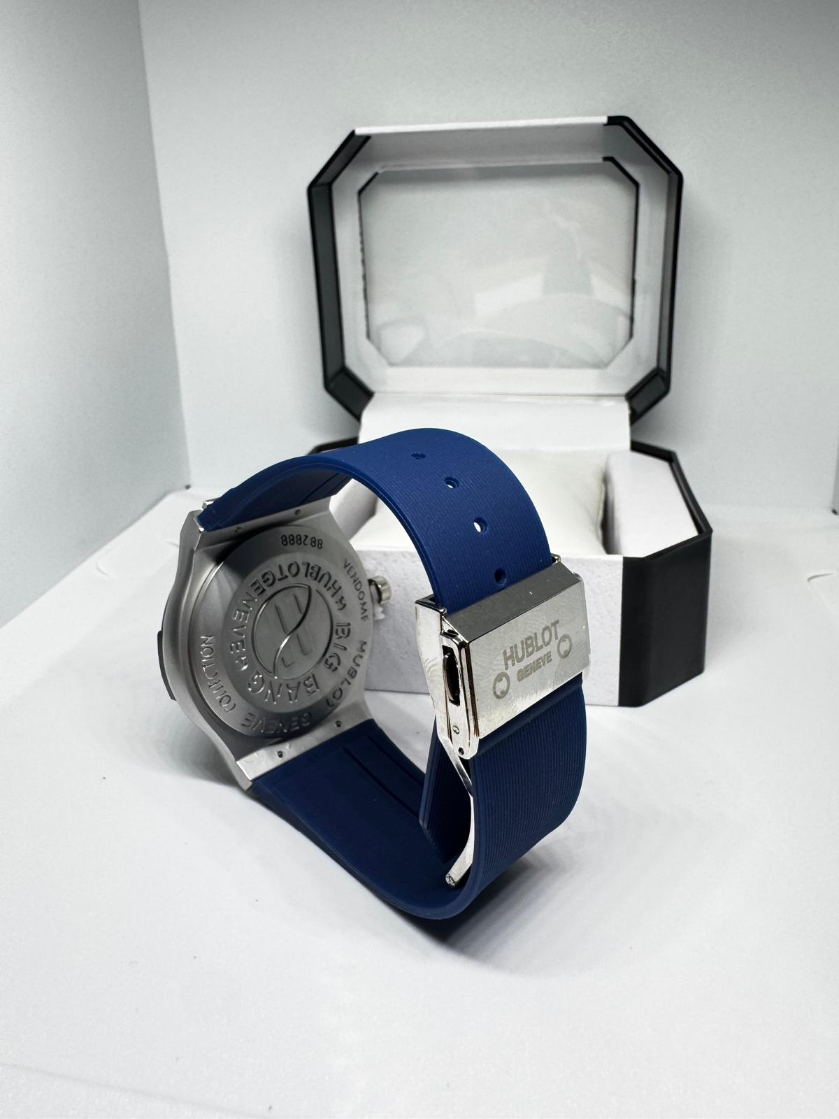 RELOJ HUBLOT azul y gris
