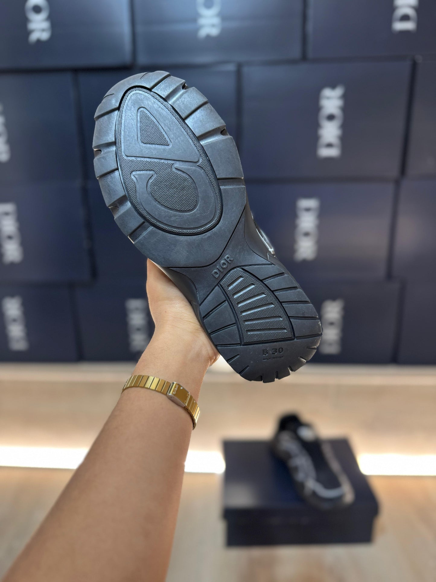 Dior b30 negras detalles blancos