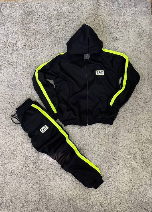 CHANDAL ARMANI negro logo blanco y negro fluor lineas laterales