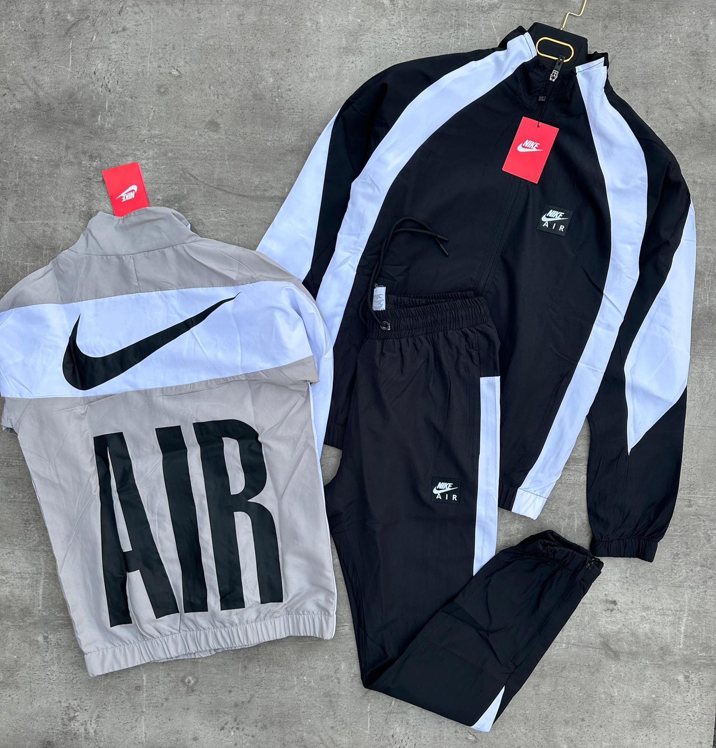 Chandal nike negro y blanco logo negro y blanco