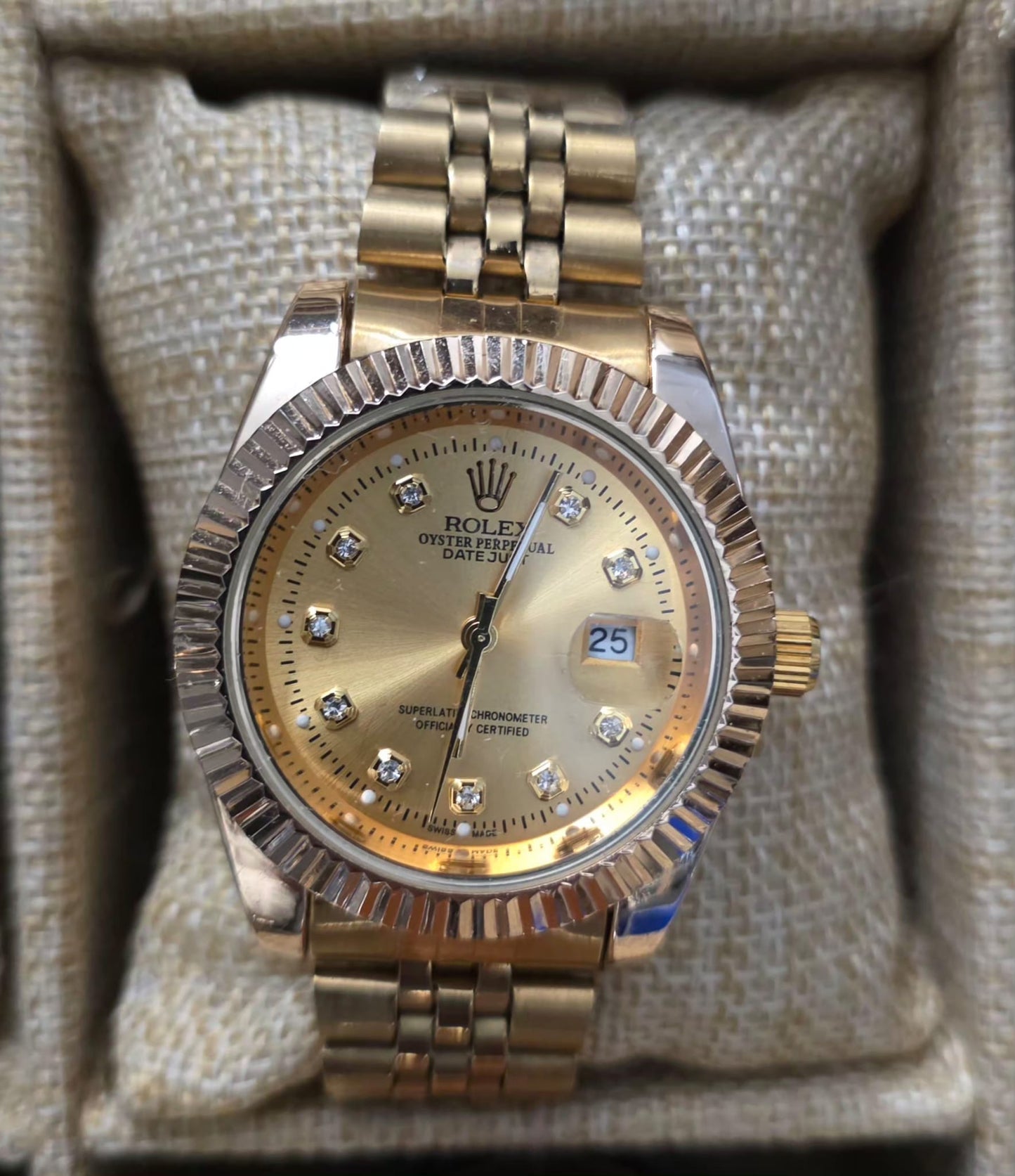 Reloj rolex dorado y plateado