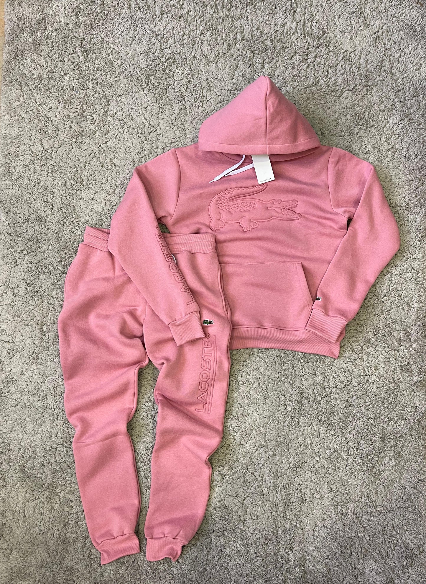 Chandal Lacoste rosa cocodrilo grande en pecho