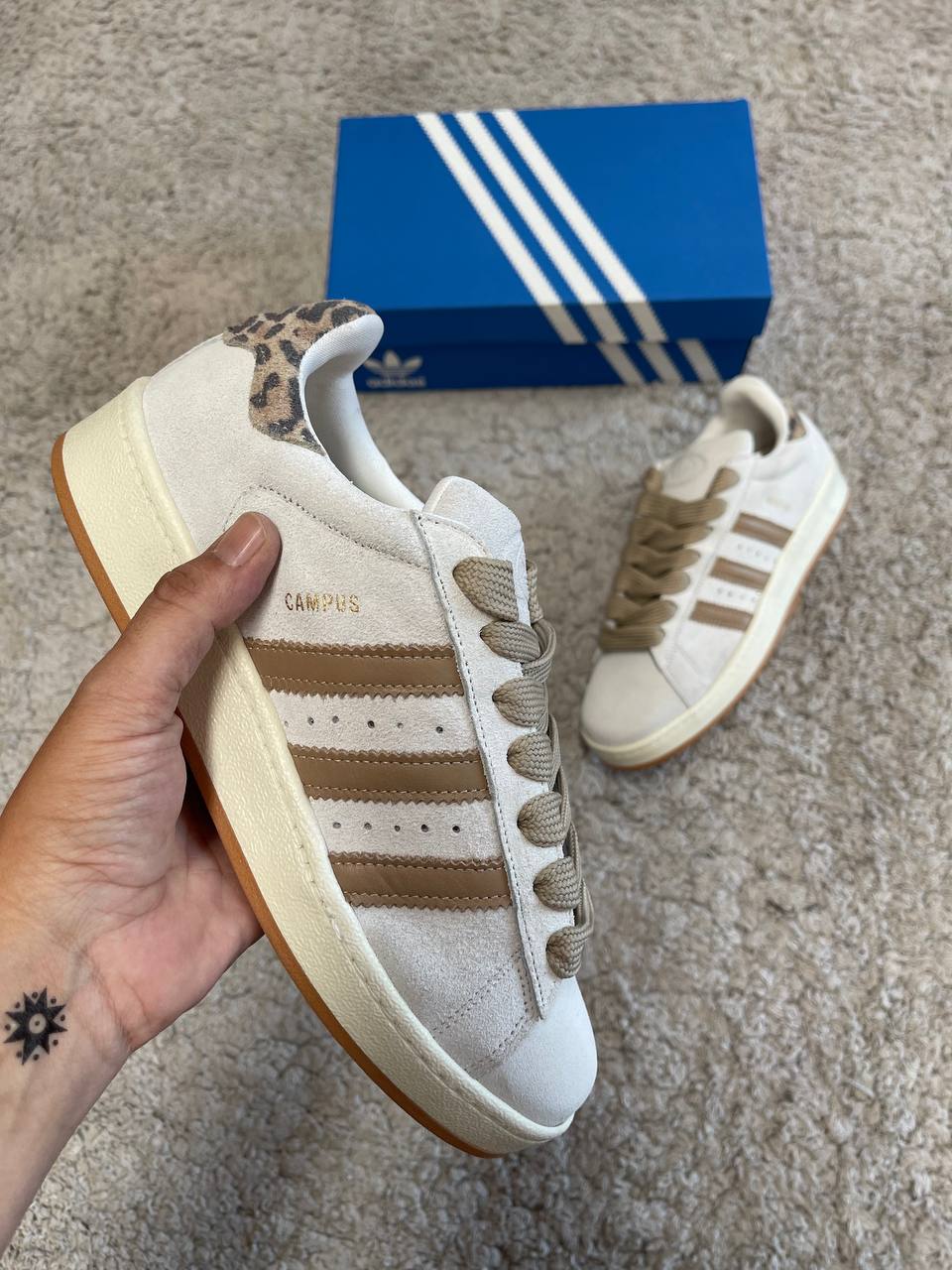 ADIDAS CAMPUS blanca y marrones leopardo