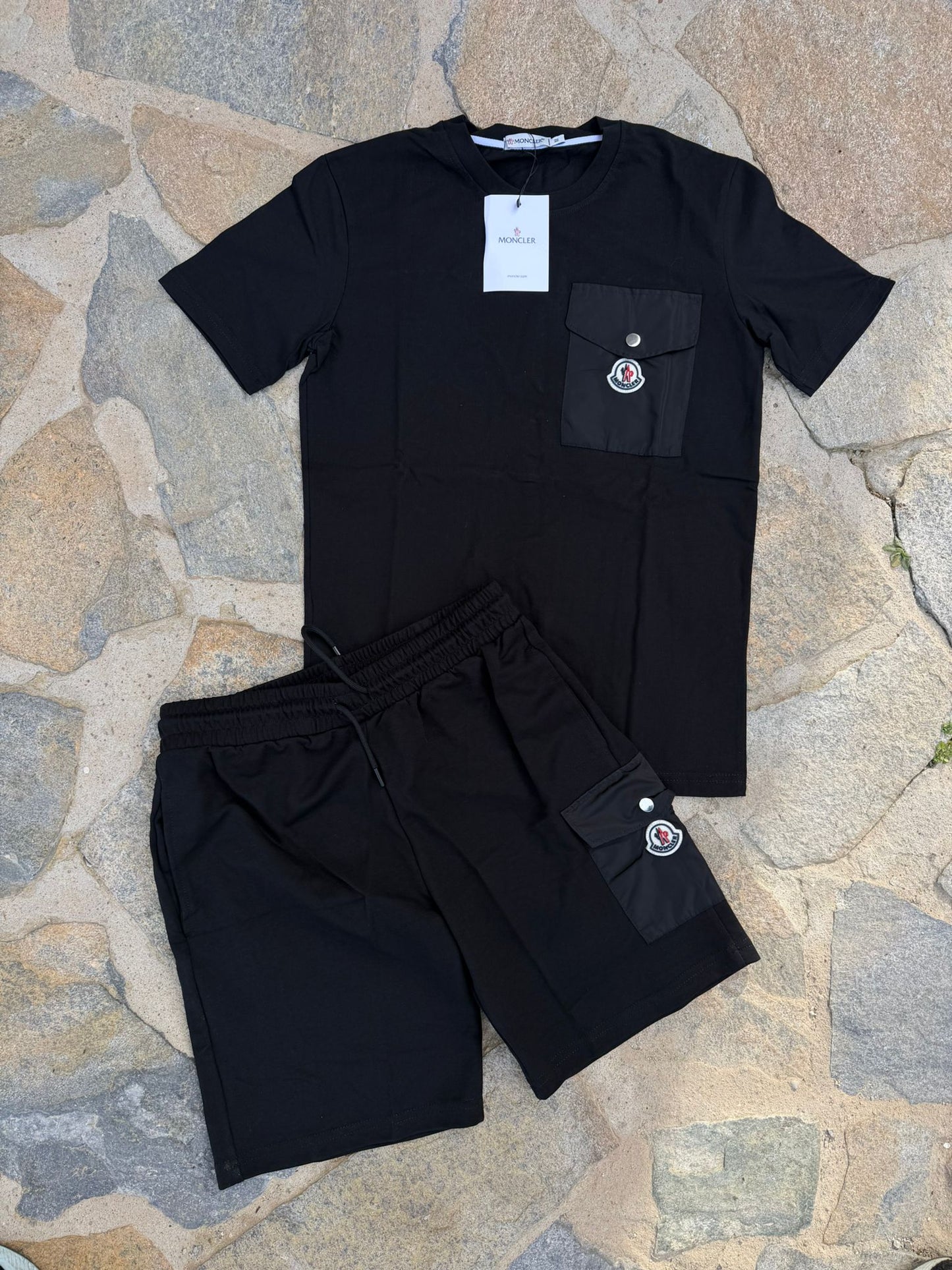 Conjunto corto moncler negro bolsillo