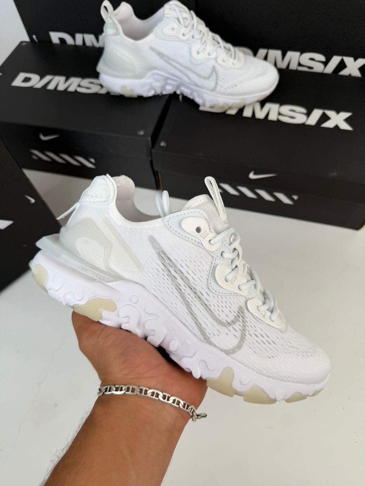 React Vision blancas