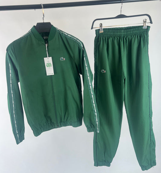 Chandal Lacoste verde con cremallera logo verde