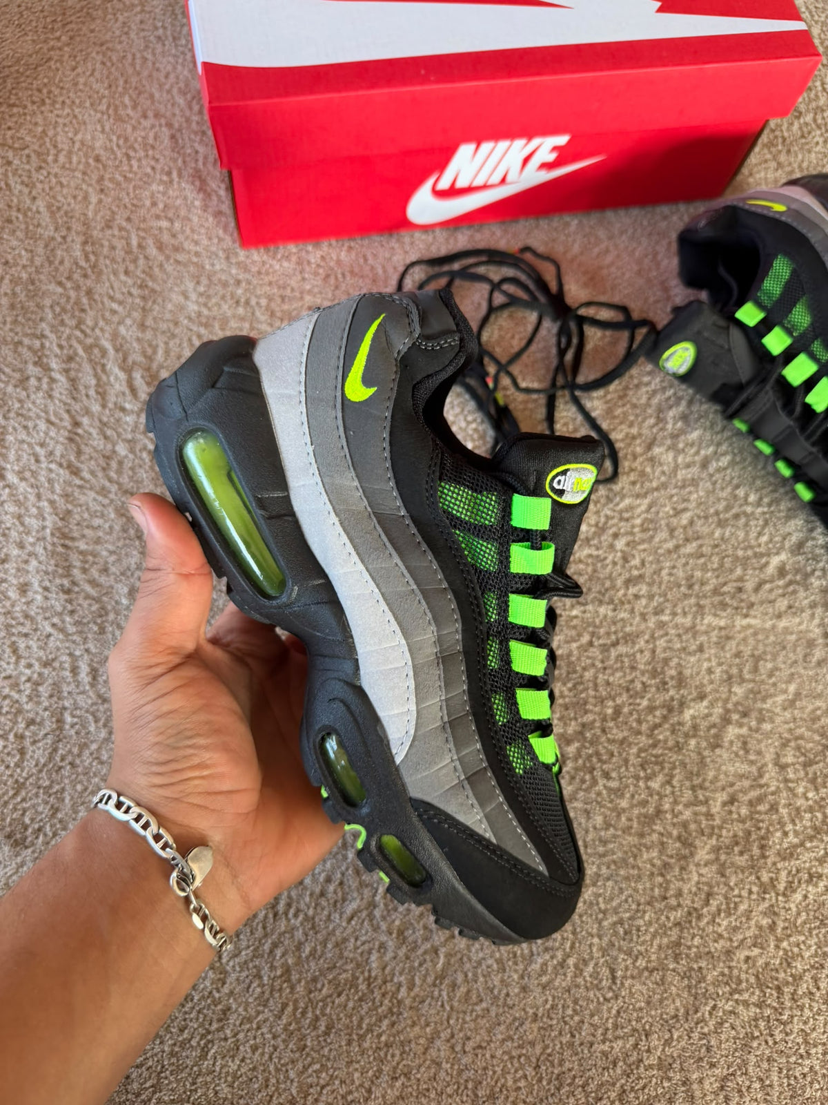 Air max 95 tricolor logo verde