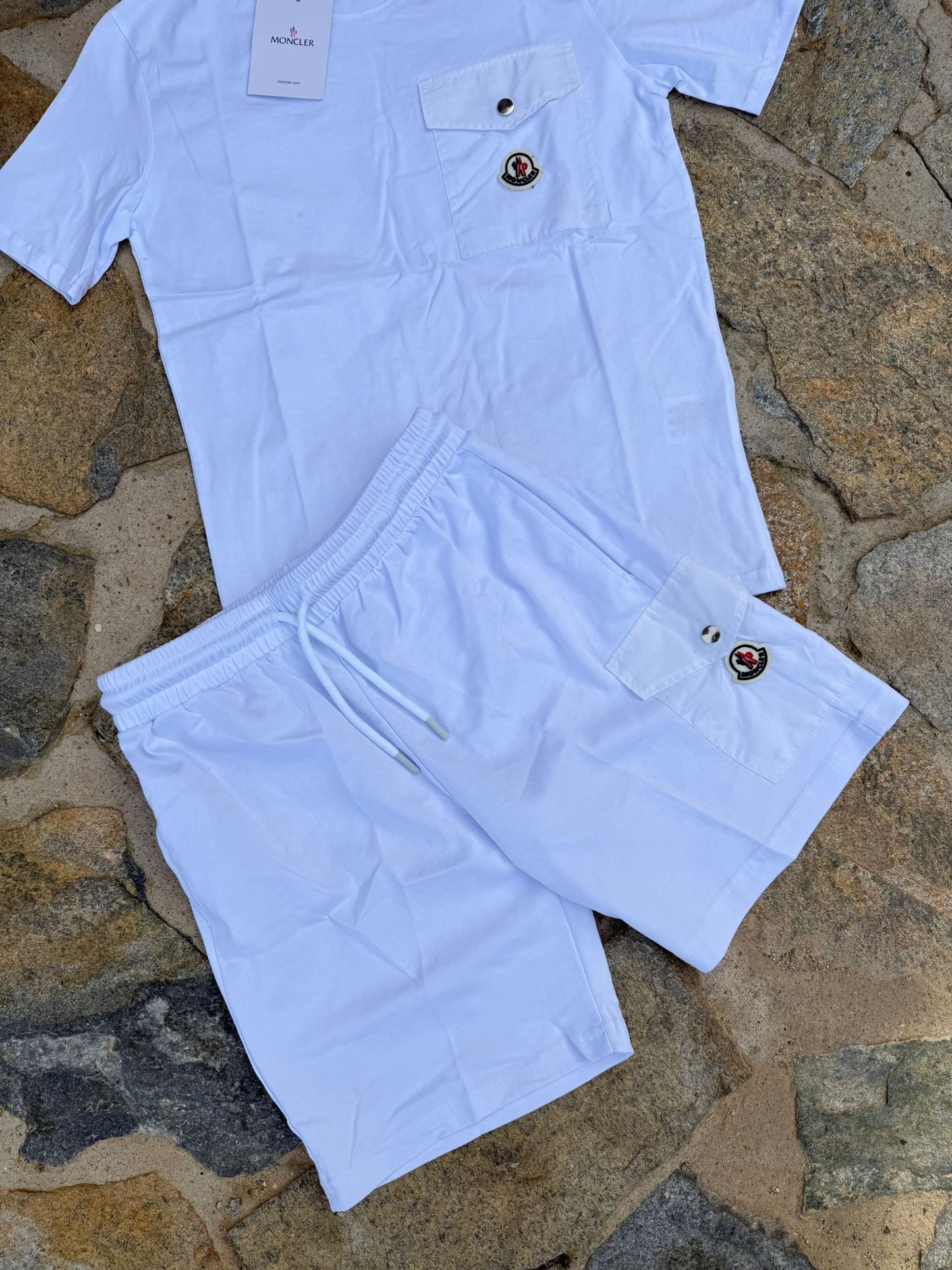 Conjunto corto moncler blanca bolsillo