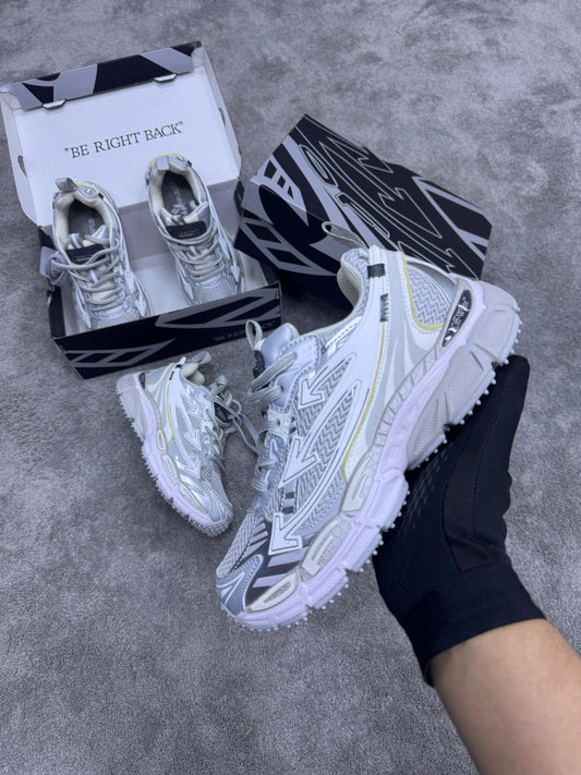 Off white blancas y grises