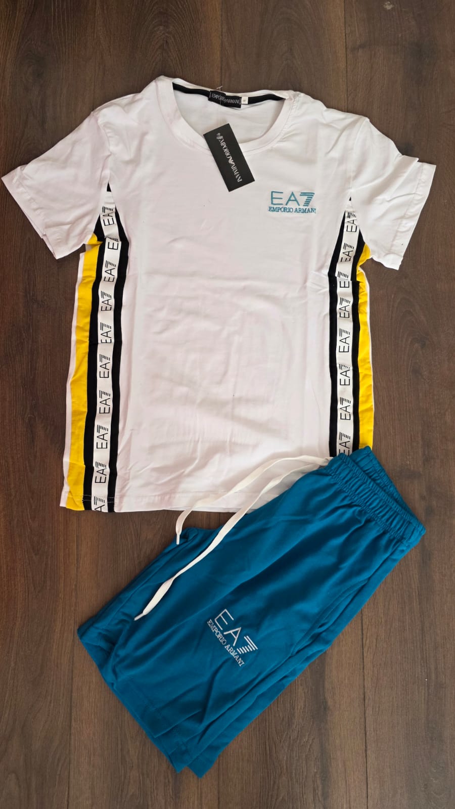 Conjunto verano emporio blanco azul