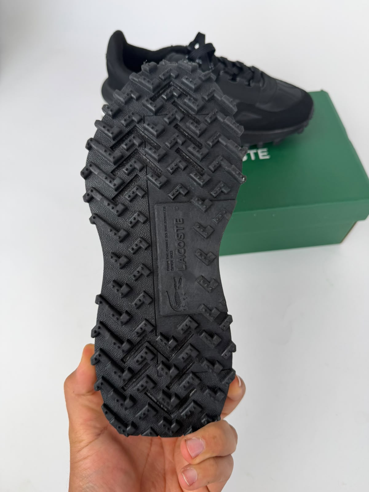 Zapatillas Lacoste Elite Active negras logo blanco