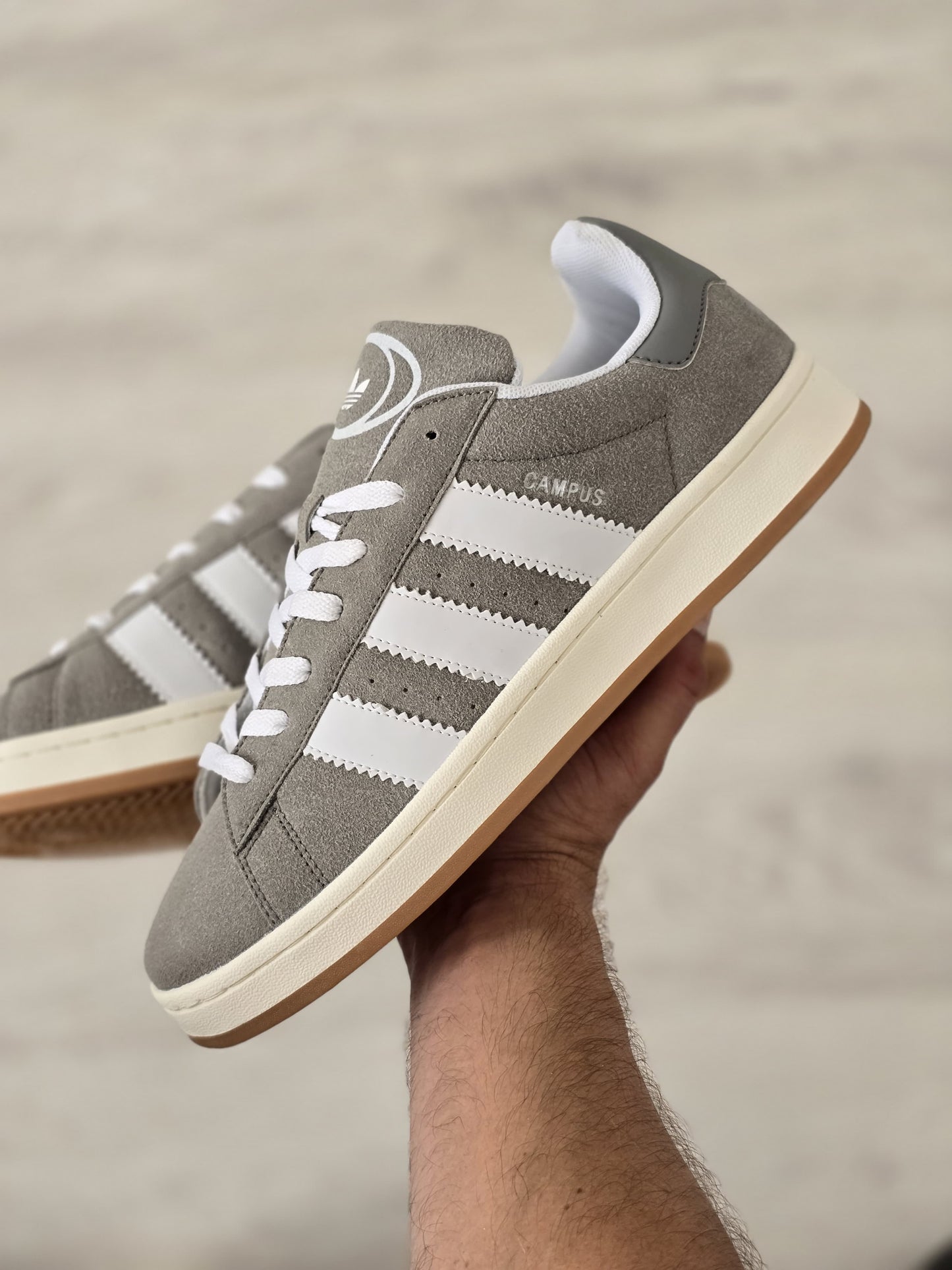 Adidas campus gris